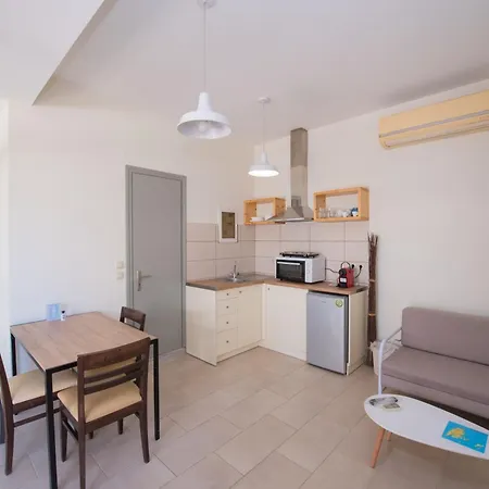 Casa Dina 2