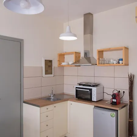 Casa Dina 2 * Lefkada City