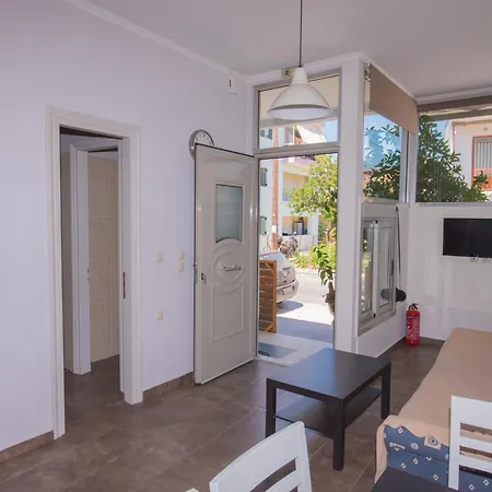 Casa Dina 2 * Lefkada City